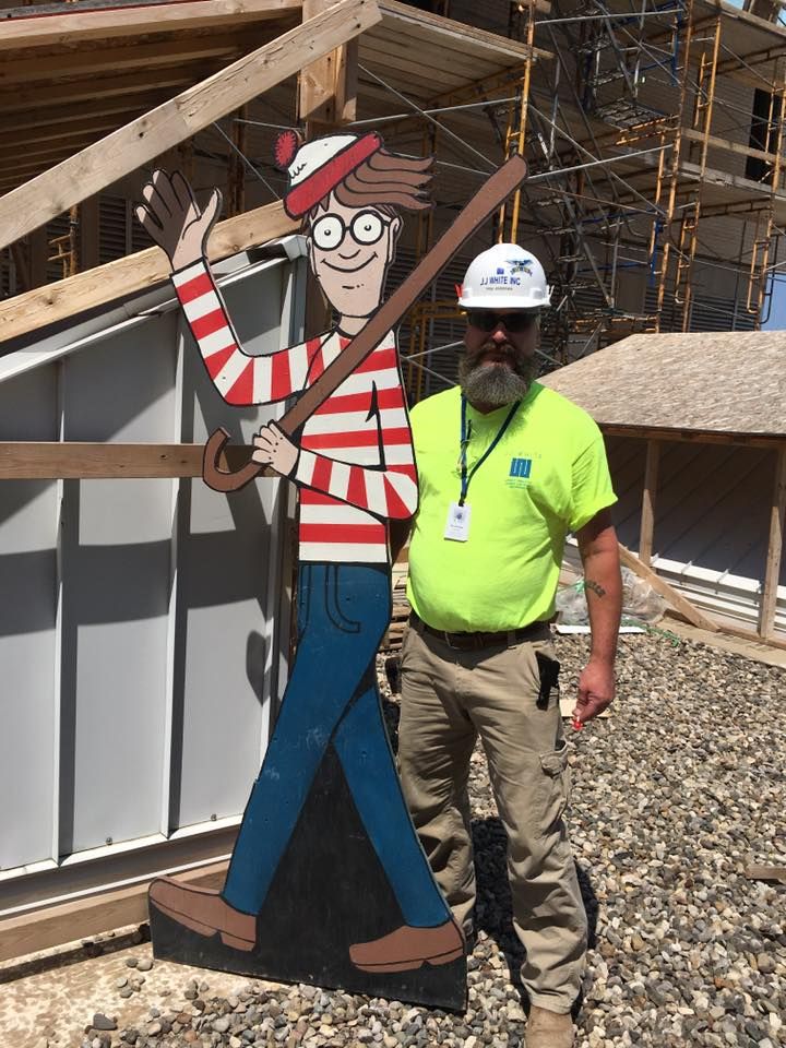 Onde está Wally nas construções