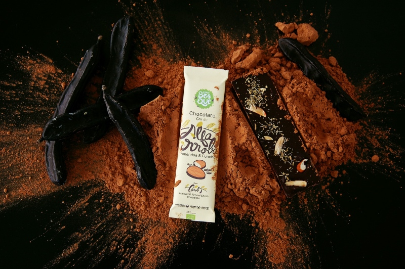 O único chocolate cru de alfarroba é delicioso e português – Casa do Bosque