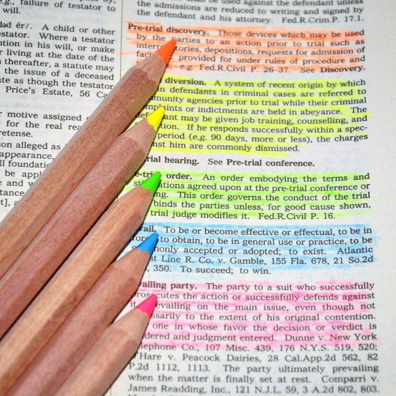 Lápis de cores fluorescentes