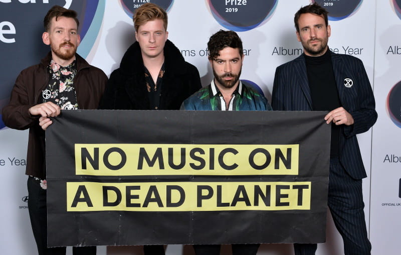 No music on a dead planet