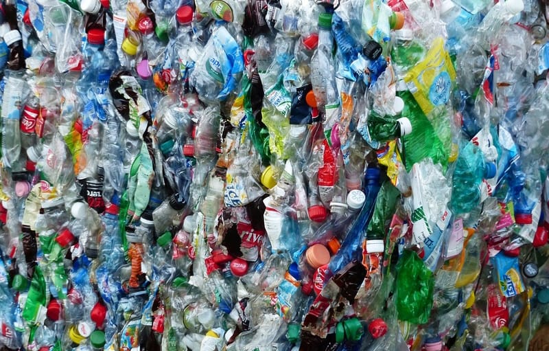 A Tailândia vai proibir a importação do lixo plástico dos países ricos