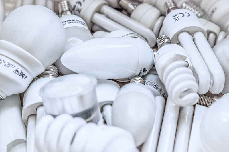 Ambicare, a empresa que trata mercúrio de lâmpadas fluorescentes em Portugal vai desistir do negócio